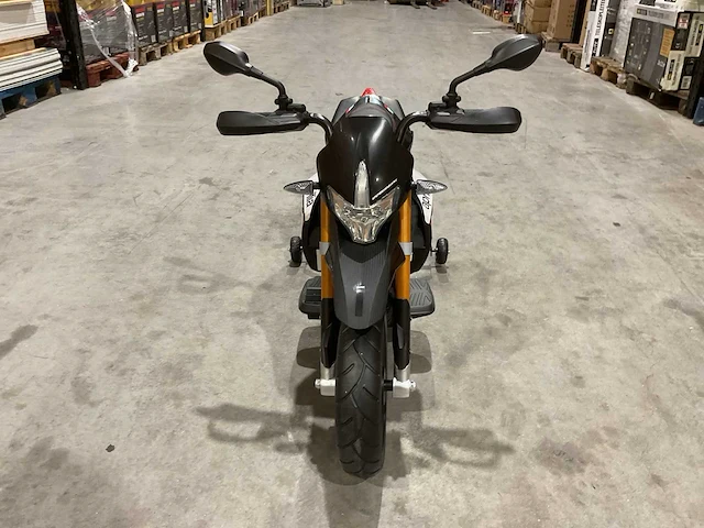 Aprilia - dorsoduro 900 - elektrische kindermotor - afbeelding 3 van  55