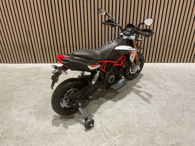 Aprilia - dorsoduro 900 - elektrische kindermotor - afbeelding 28 van  55
