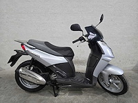 Aprilia - motorscooter - sport city 200 - 4t msgb35 - afbeelding 2 van  7