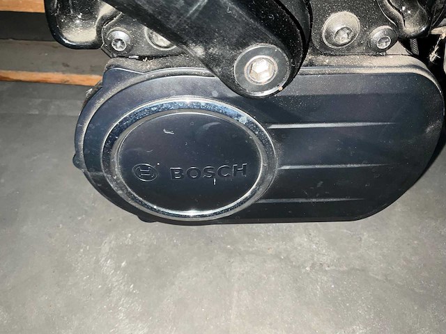 Aprilia - ncx light - elektrische fiets v.v bosch middenmotor - afbeelding 2 van  3