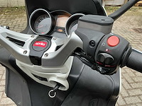 Aprilia - srv 850 - motorcycle - afbeelding 7 van  10