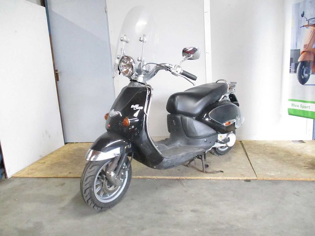 Aprilia 2 takt! - snorscooter - mojito custom ac - scooter - afbeelding 3 van  10