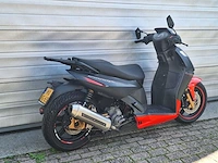 Aprilia cube 300 motorscooter motorfiets - afbeelding 6 van  7