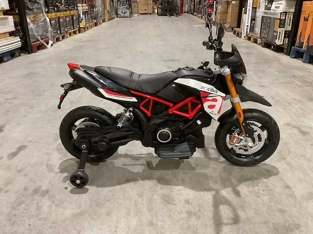 Aprilia dorsoduro 900 elektrische kindermotor - afbeelding 6 van  55