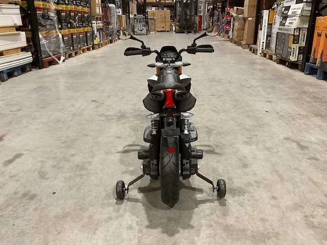 Aprilia dorsoduro 900 elektrische kindermotor - afbeelding 8 van  55