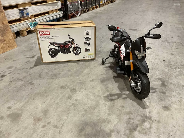 Aprilia dorsoduro 900 elektrische kindermotor - afbeelding 23 van  55