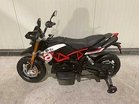 Aprilia dorsoduro 900 elektrische kindermotor - afbeelding 39 van  55