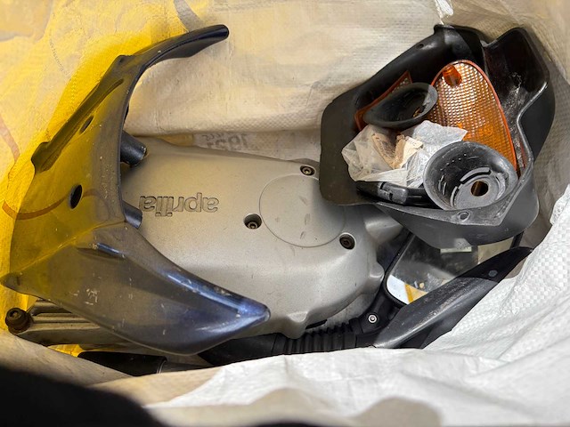 Aprilia scooter leonardo 125 motorfiets (2x) - afbeelding 12 van  15