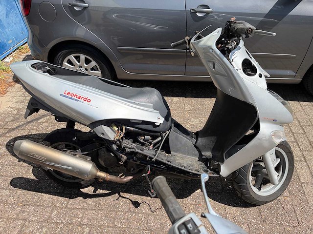 Aprilia scooter leonardo 125 motorfiets (2x) - afbeelding 15 van  15