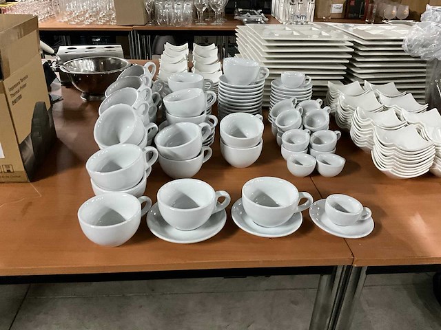 Aps espresso- en cappuccinokoppen met schotels - afbeelding 2 van  5