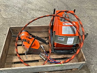 Aps ponsmachine, hydraulisch - afbeelding 1 van  6