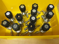 Aptech - handmatige vacuum kranen/valves (12x) - afbeelding 1 van  6