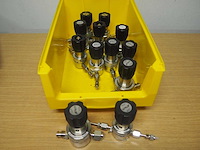 Aptech - handmatige vacuum kranen/valves (12x) - afbeelding 3 van  6