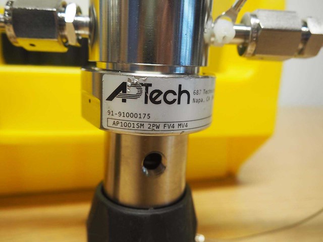 Aptech - handmatige vacuum kranen/valves (12x) - afbeelding 6 van  6