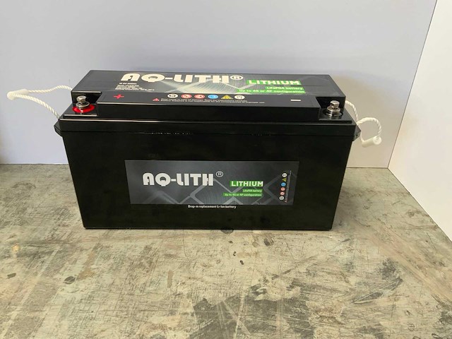 Aq-lith - life p04 battery camper - 12,8v 200 ah - accu - afbeelding 1 van  7