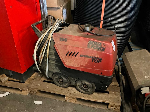 Aqua force professional top 150 stoomreiniger - afbeelding 1 van  5