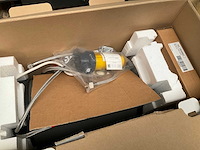 Aqua hot+ 3-in-1 kokendwaterkraan gunmetal met 5 liter boiler en filterset - afbeelding 12 van  17