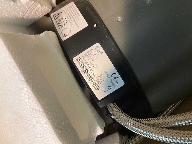 Aqua hot+ 3-in-1 kokenwaterkraan met 5 liter boiler - afbeelding 7 van  10