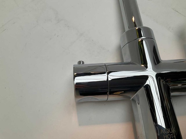 Aqua hot+ 3-in-1 kokenwaterkraan met 5 liter boiler - afbeelding 10 van  10