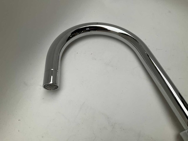 Aqua hot+ 3-in-1 kokenwaterkraan met 5 liter boiler - afbeelding 2 van  10