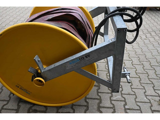 Aquaco bv hydraulische beregeningslang oprol haspel met wisselhaspel - afbeelding 7 van  11