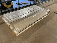 Aquadeck zwembad lamellenschermen en oprolsysteem - afbeelding 2 van  6