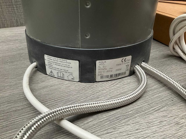Aquahot+ 3-in-1 kokendwaterkraan met 5l boiler - afbeelding 13 van  20