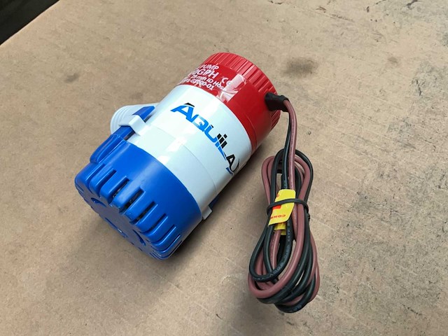 Aquila 1100gph bilge pump - afbeelding 1 van  3
