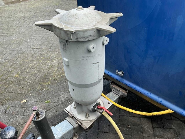 Aquilla - - high pressure-cleaner - 2009 - afbeelding 20 van  26