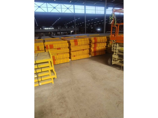 Ar - pallet racking - 2013 - afbeelding 5 van  5