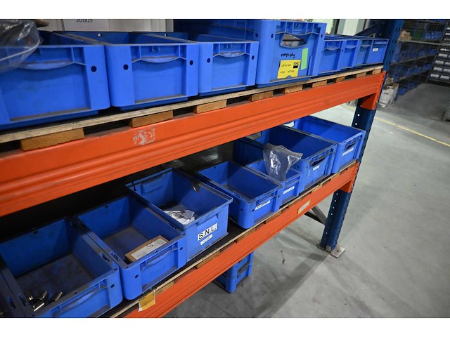 Ar palletstelling inclusief voorraad (rvs) lasbochten, ssi schäfer magazijnbakken en rvs machine toebehoren - afbeelding 14 van  15