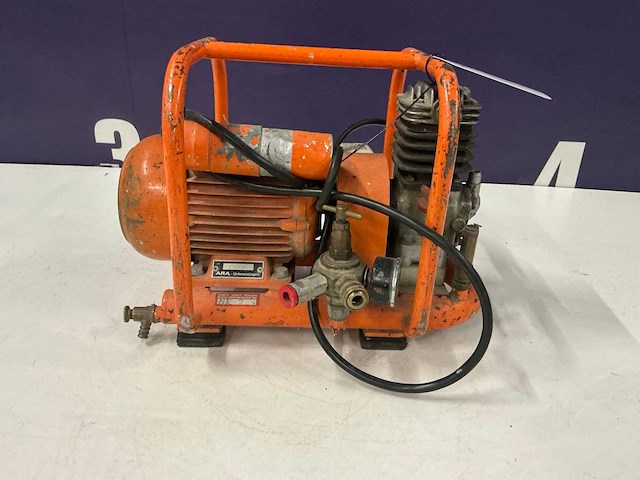 Ara luchtcompressor - afbeelding 2 van  7