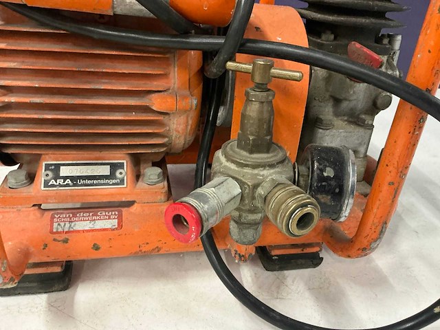 Ara luchtcompressor - afbeelding 4 van  7