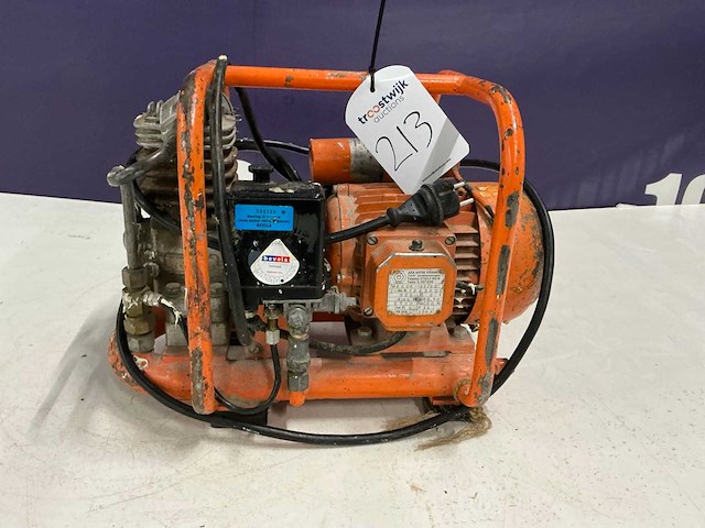 Ara luchtcompressor - afbeelding 4 van  5