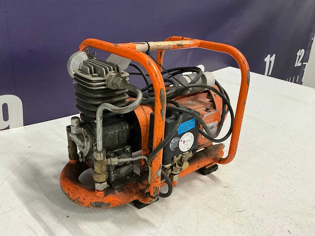 Ara luchtcompressor - afbeelding 6 van  6