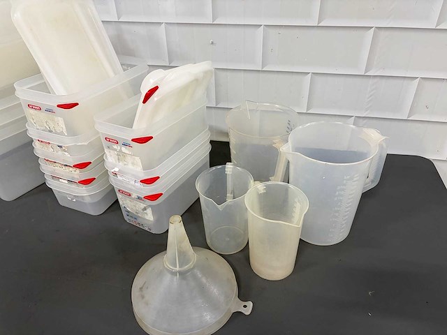 Araven - partij gastronorm food boxen met vulbekers (18x) - afbeelding 2 van  5