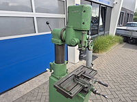 Arboga - em 825 - boor- freesmachine met kruistafel - afbeelding 8 van  13