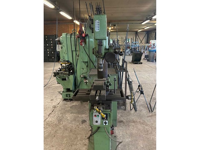 Arboga 2508 kolomboormachine - afbeelding 1 van  5