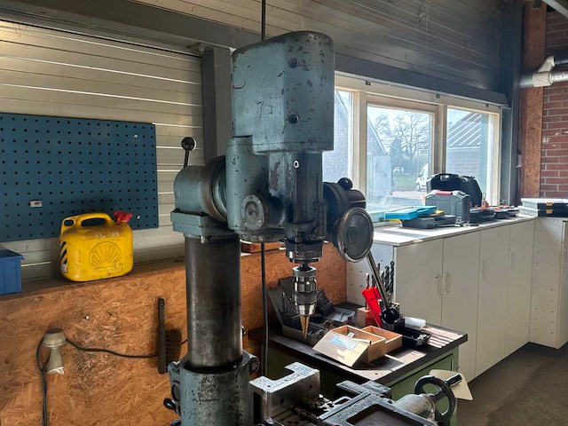 Arboga em 825 kolomboormachine - afbeelding 6 van  13