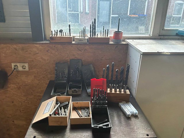 Arboga em 825 kolomboormachine - afbeelding 11 van  13