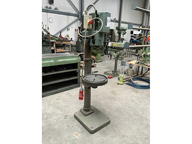 Arboga g2508 kolomboormachine - afbeelding 1 van  1