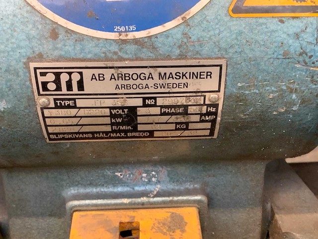 Arboga maskiner werkbankslijpmachine - afbeelding 4 van  4