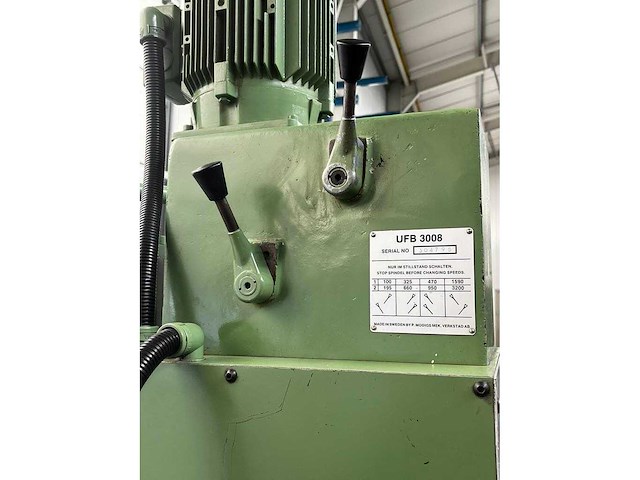 Arboga ufb 3008 kolomboormachine - afbeelding 8 van  8