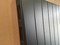 Arbonia decotherm plus designradiator mat zwart 56x180cm - afbeelding 2 van  4