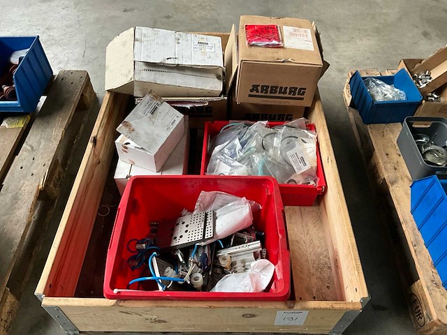 Arburg machine onderdelen - afbeelding 1 van  1