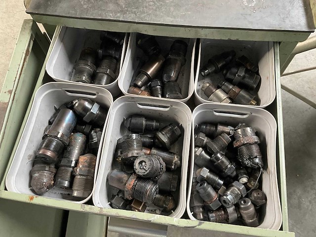 Arburg neuzen - afbeelding 1 van  6