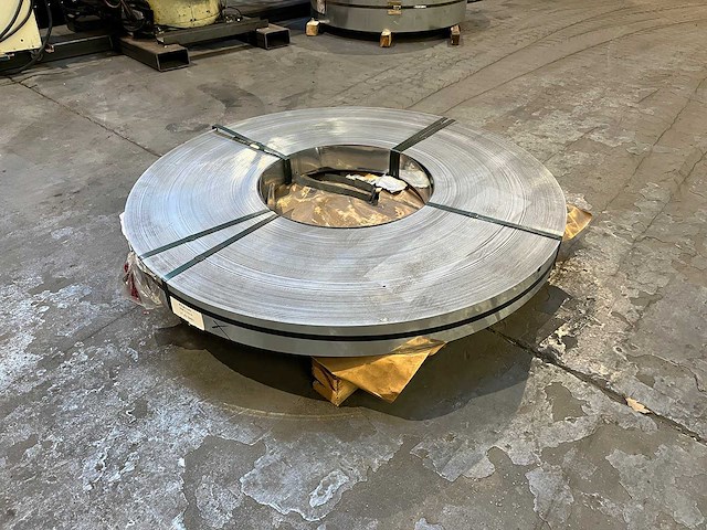 Arcelor plaatstaal, coil - afbeelding 2 van  2