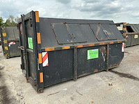 Archief afvalcontainer - afbeelding 3 van  4