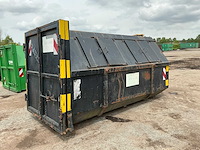 Archief afvalcontainer - afbeelding 3 van  4