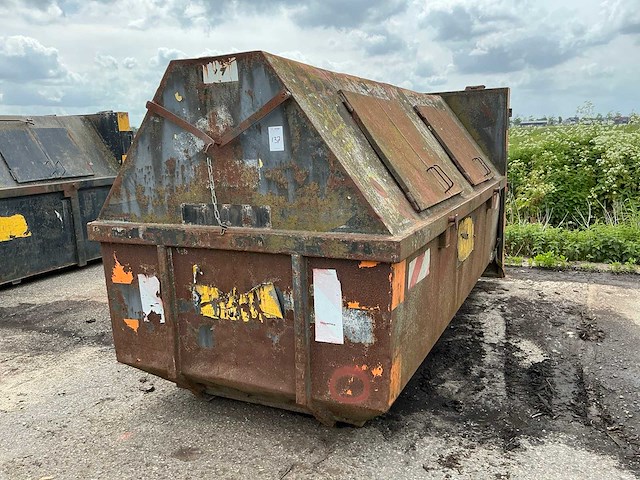Archief afvalcontainer - afbeelding 1 van  4